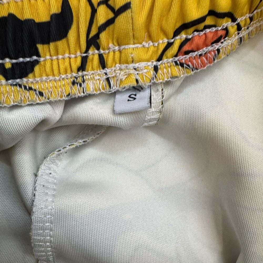 Sunglass wearing Duck Sweatpants - Picture 5 of 6